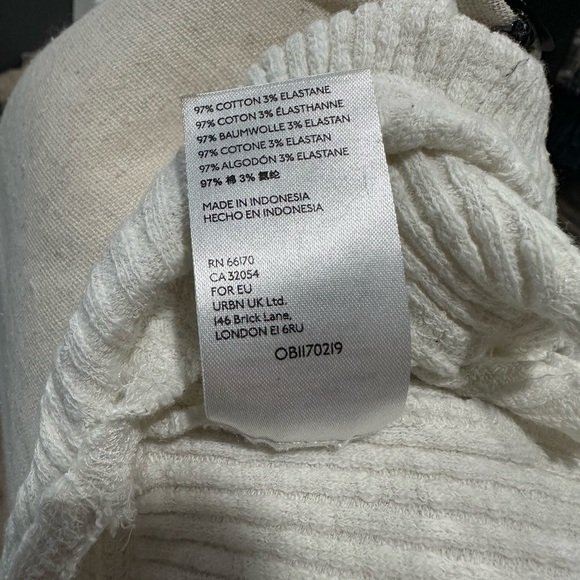 Urban Outfitters White Babydoll Crop Ruffle Ribbed Tank Top Coquette Medium - Picture 6 of 6